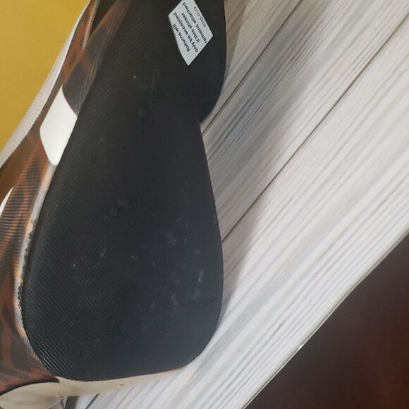 FENDI Colibri FF Monogram Mesh And Leather Heels - Picture 11 of 12